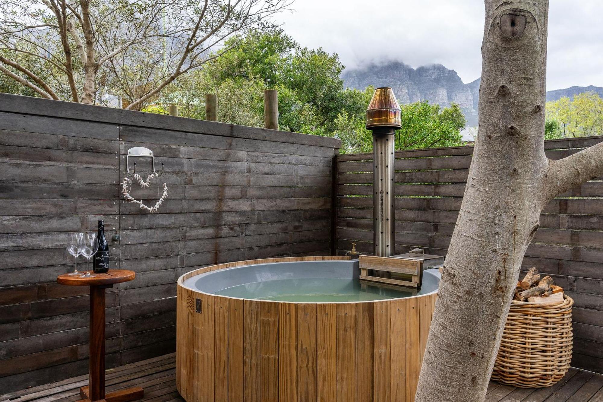Camps Bay Forest Pods ケープタウン エクステリア 写真